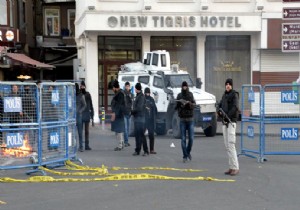 Diyarbakr da 1 Polis ehit Oldu