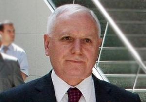 Prof. Dr. Erhan Kansz Tutukland