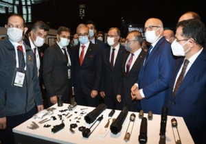 Başkan İsmail Demir : Savunma sanayi ucuz siyasete malzeme edilmemeli
