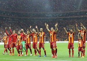Galatasaray 4.Yıldızı Taktı