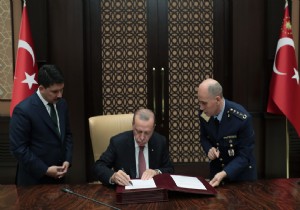 Erdoğan, Yüksek Askerî Şûra Kararlarını İmzaladı