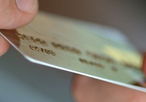 Kredi Kartna Cari Ak Limiti Geliyor