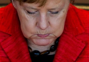 Merkel den ngiltere ye skoya Tehdidi