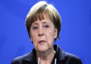 Merkel: Terrizme Kar Birlikte Durulmal