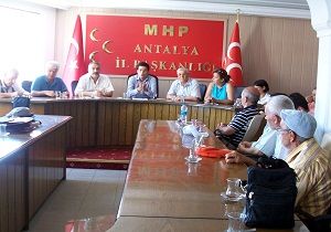 Antalya Kent Konseyi Emekliler Meclisi nden MHP ye Ziyaret