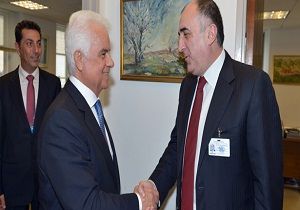 Cumhurbakan Erolu, Azerbaycan Dileri Bakan ile Grt