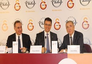 Galatasaray dan Dev Sponsorluk Anlamas