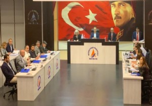 AK Partili Manavoğlu Muratpaşa Meclisini Bilgilendirdi