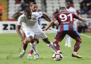 Antalyaspor Sahasnda Trabzonspor la Berabere Kald