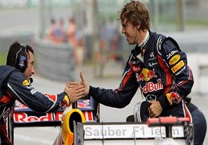 Sebastian Vettel, Malezya da lk Srada Balayacak