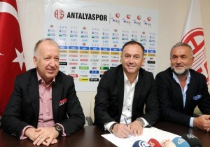 Hami Mandral Resmen Antalyaspor da