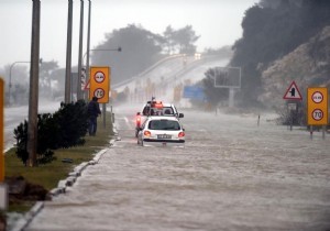 Meteoroloji den Antalya İçin Kuvvetli Yağış Uyarısı