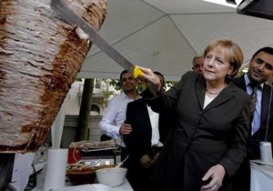 Merkel in Dosyas Kabark