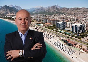 Mehmet Kesim Yazd!  Antalya Turizmi S.O.S. Verirken... 