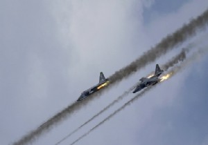 Rus Jetleri Suriye ye Bomba Yadryor