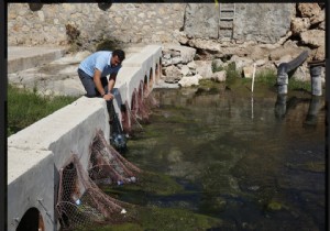 Antalya da Yzey Suyu Atk Kapanlar Deniz Kirlenmesini nledi