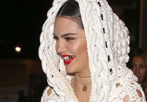 Kendall Jenner'n Altn Dileri Olay Oldu!