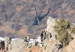 Tunceli de 13 PKK sna ve 3 maara bulundu