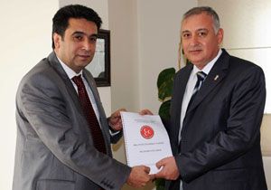 MHP Seim Beyannamesini AESOB Bakanna Sundu 