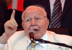 Erbakan Taburcu Oluyor