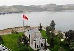 Yurt Dndaki Tek Vatan Topra