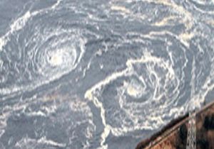 Tsunami 500 Km Hzla lerliyor