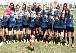 1207 Antalya Muratpaa Belediyespor da Mutlu Son