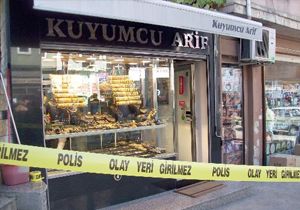 Silahl Soyguncuyu Esnaf Yakalad