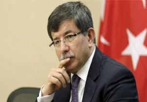 Davutolu in gezisini yarda kesti