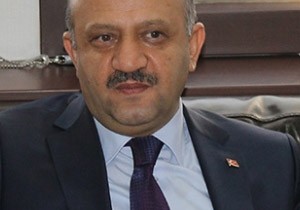 Bakan Ik tan  Sakncal Piyade  Aklamas