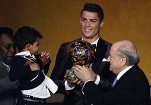 2013 FIFA Altn Top dl Sahibini Buldu