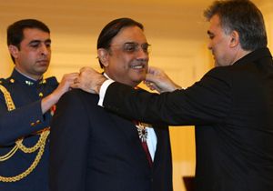 Gl den Zerdari ye Devlet Nian