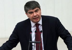 Menderes Trel den Serik li afetzedelere mjde
