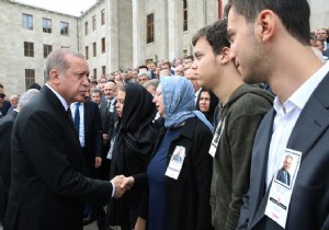 Erdoan, Milletvekili Yksel in Cenaze Trenine Katld