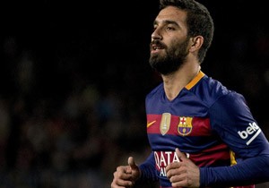 Arda Turan Hat-Trick Yapt