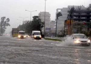 Meteorolojiden, Antalyada Kuvvetli Saanak Uyars