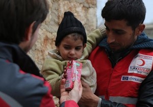 Binali Yldrm n Ailesinden Halepli ocuklara Yardm