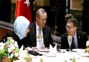 Erdoan, Sancar Onuruna Akam Yemei Verdi