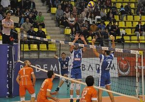 Acbadem Erkekler Voleybol 1. Ligi nde Heyecan Sryor