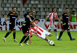 Adanaspor un Zirve nad