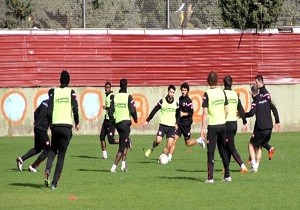 Adanaspor, anlurfaspor Mana Hazr