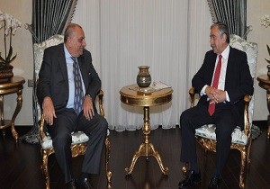 Cumhurbakan Aknc, Trkei Kabul Etti