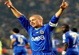 Fenerbahe nin 3000. Gol Alex ten   