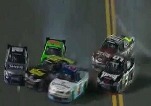 Daytona Yarnda Korkun Kaza
