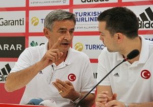 Bogdan Tanjeviten Milli Oyuncu Eletirisi