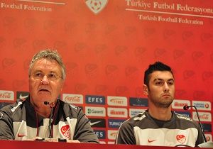 A Milli Futbol Takm Teknik Direktr Hiddinkten Basn Toplants