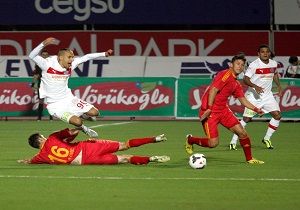 Antalya Kendi Evinden Kayseriyi Puanla Gnderdi