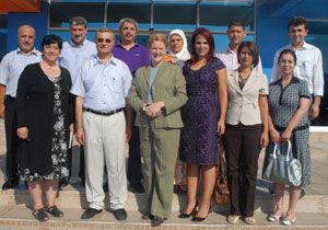 ABD Ataesi Antalya da Ak Parti ve CHP yi Ziyaret Etti 
