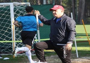 Bakkal: Takmn almasndan Memnunum