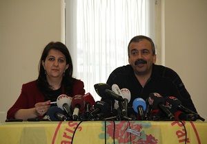 BDP Heyeti Mesaj Okudu
